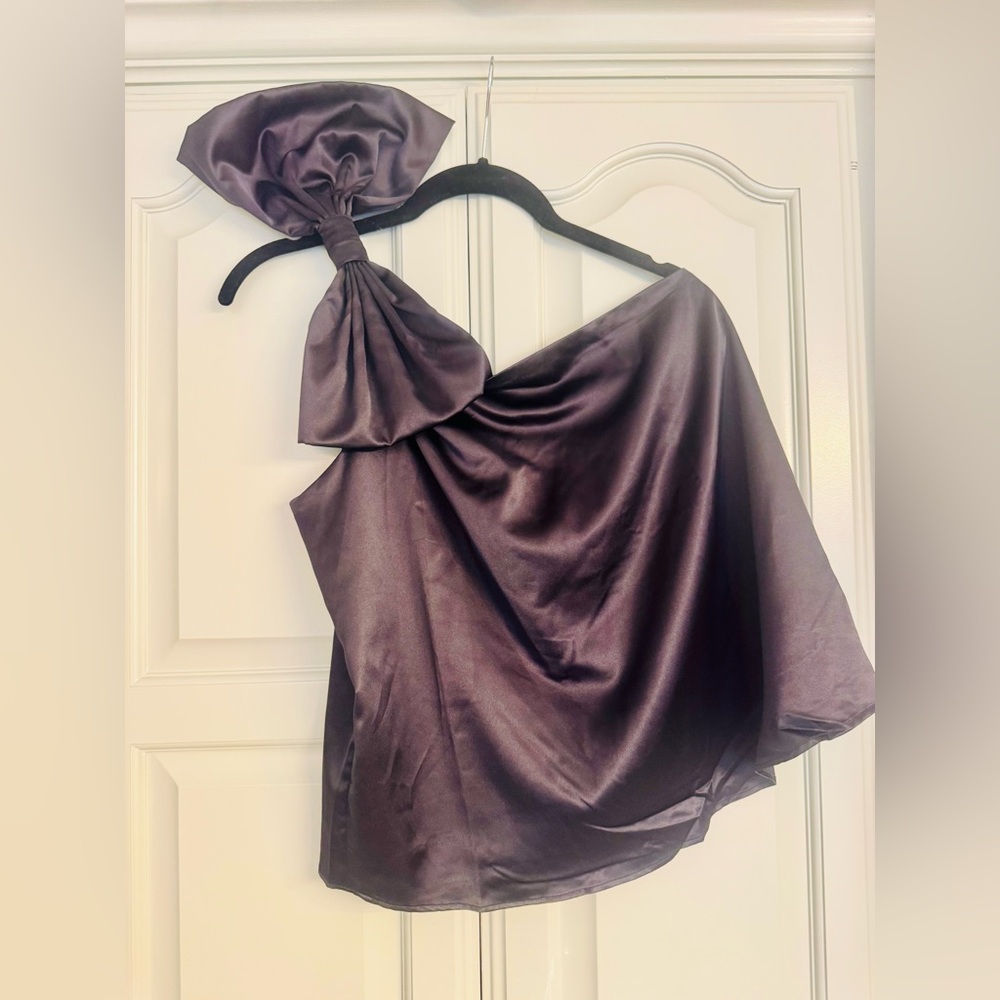 VENUS Black Satin off shoulder top with Bow